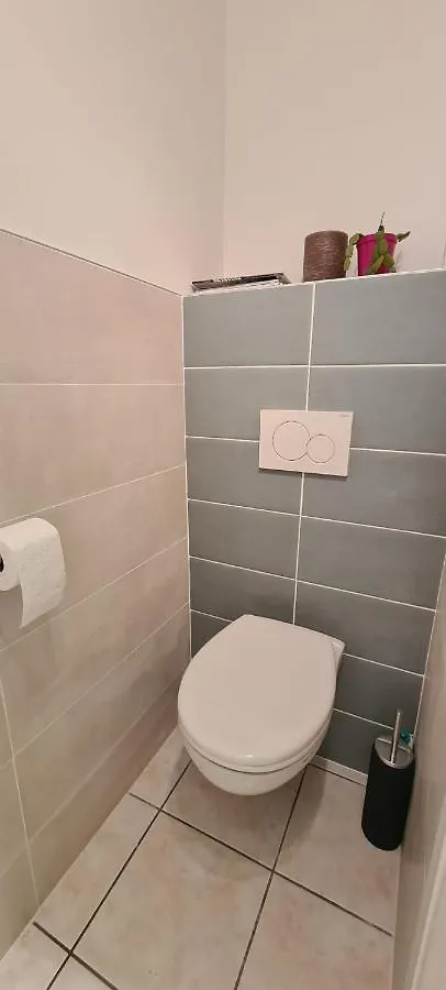 Pom'Verte-Pres Du Centre-Ville Et Du Lac -Parking Gratuit Annecy Apartment